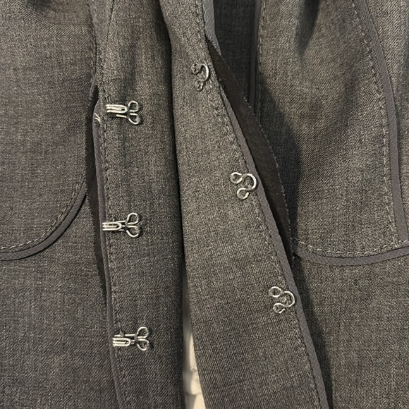 White House Black Market gray blazer - Picture 5 of 10